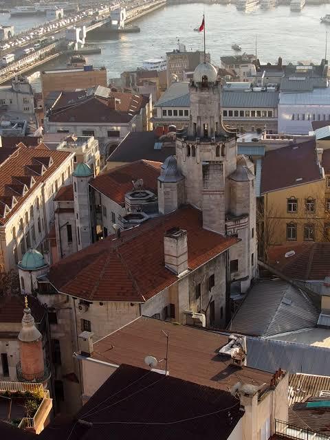 İstanbulun Hiç Sönmeyen Yıldızı Galata!