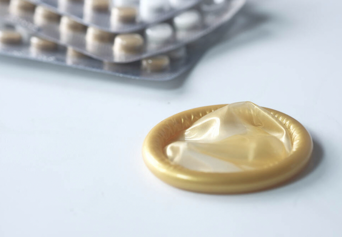 Roller Değişiyor! Erkeklerin Kullanacağı Doğum Kontrol Hapı ile İlgili Aklınıza Takılan Soruların Cevapları Burada!💊
