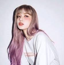 Blackpink Lisanın Geçirdiği Saç Evrimlerini İnceliyoruz!