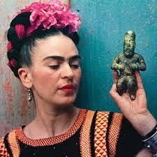 Frida Kahlonun Ünlenmiş Bıyıkları Ve Bitişik Kaşları