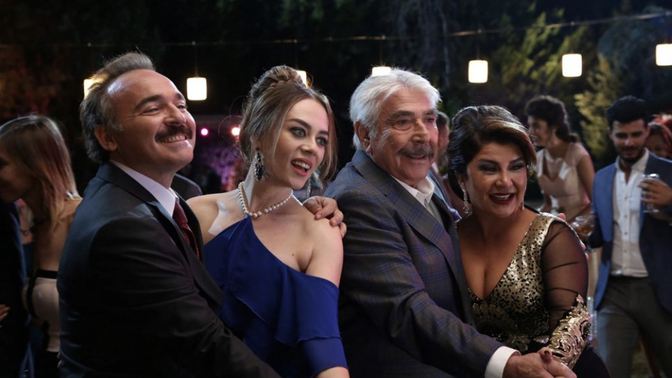 Erkeklerin Karnında Kelebekler Uçar mı? İşte Erkeklerin Hoşlandığında Verdiği Tepkiler!👀