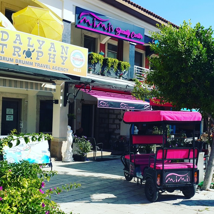 Dalyan merkezi ayrı bir otantik güzellikte.