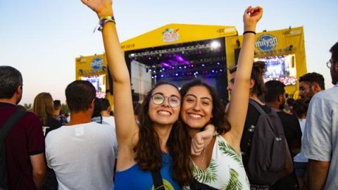 Yaz Aylarının En Popüler Festivalleri