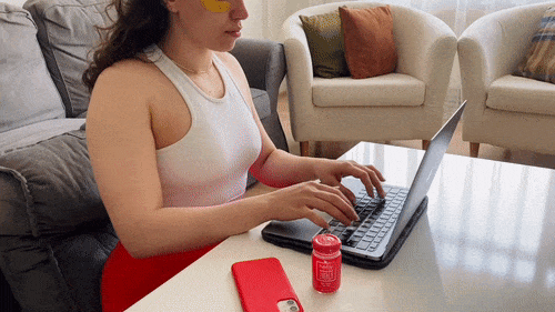 Sadece 3 Yudumda Günlük İhtiyaçlarımı Karşılayan Bir İçecek Buldum!