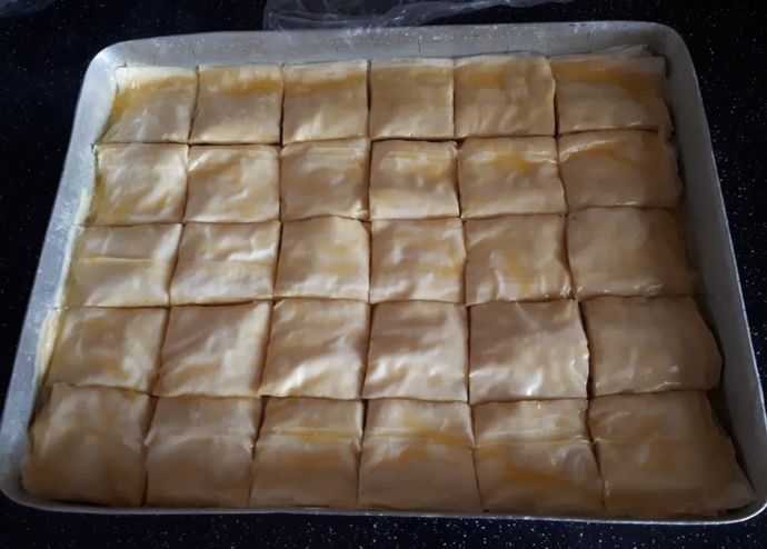 Bayramda Yiyenler Tarifini Soracak: Soğuk Baklava Tarifim