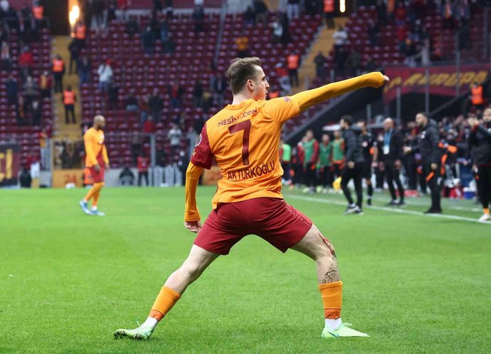 2022 Türk Sporcuların Yılı Oldu! Kariyerinde Zirve Yapıp, Dünya Basınında Öne Çıkan Sporcularımız