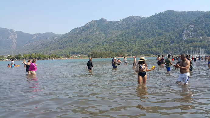 Marmaris Kızkumu muhteşem bir yer mutlaka görülüp boydan boya yürünmeli