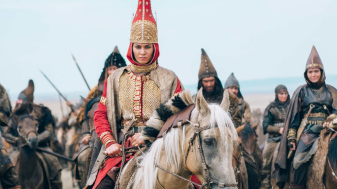 Bir İmparatorluğu Yıkılmaktan Kurtaran Türk Kadın: Altuncan Hatun