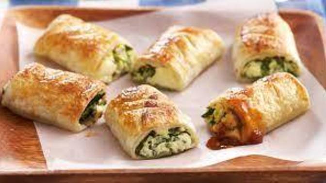 Ispanağı Sevmeyenlere Bile Ispanağı Sevdirecek Çörek Tarifi ile Geldim!