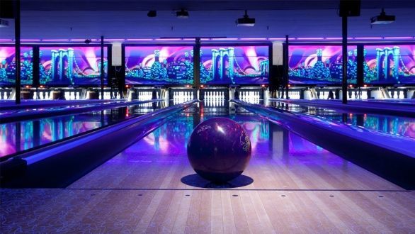Tüm Labutları Devir Gitsin: Bowling Oynamak!