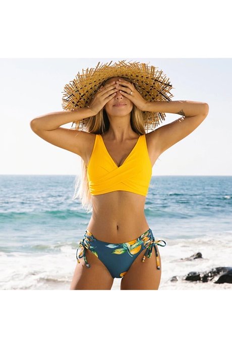 Yaza Bomba Gibi Bir Başlangıç Yapmaya Ne Dersin? Birbirinden Güzel 8 Bikini Modelini Senin İçin Derledim!