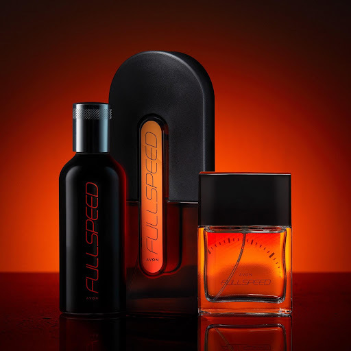 500 metre uzaktan bile kokusuyla “buradayım!” dedirten babalar için Avon Full Speed 4’lü Parfüm Seti 🎁