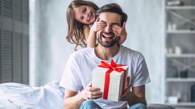 #YazAlışverişi Başladı, İndirimler Çoğaldı! Babalar Günü’nde “Ne Almalıyım?” Diye Düşünüyorsan Bu Liste Tam Senlik!