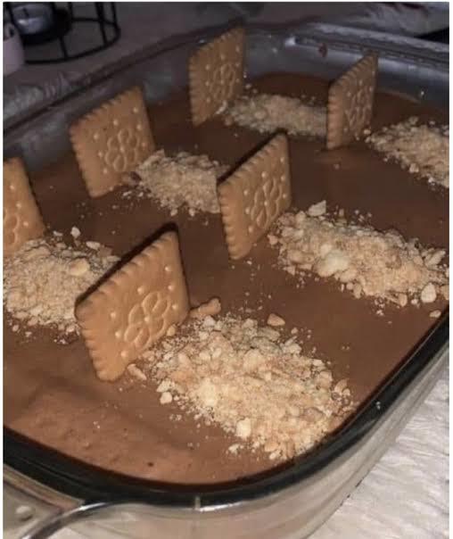 Çocukların Çok Severek Yiyeceği, Kolay Hazırlanan Yaş Pasta Tarifi İle Geldim!