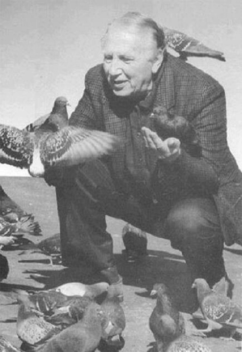 Karanlıklar Coğrafyasından Bir Aydın: Nizar Kabbani