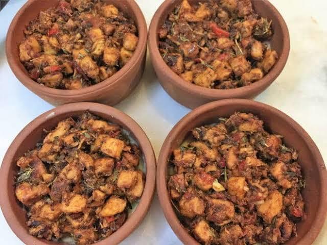 En Glutensiz Lezzetler: Tavuklu Göbek Salata ve Patates Püreli Güveç!