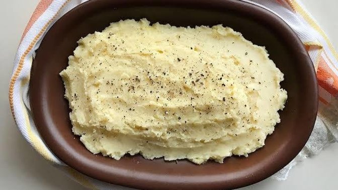 En Glutensiz Lezzetler: Tavuklu Göbek Salata ve Patates Püreli Güveç!