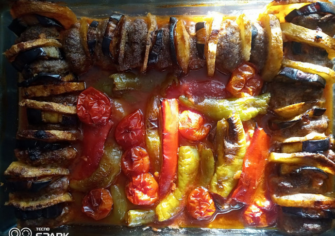 Fırında Sebzeli Köfte Tarifi İle Geldim 🥰