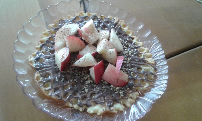 Tatlı Aşıkları Buraya: Dünyanın En Basit Waffle Tarifini Yaptım! 😛