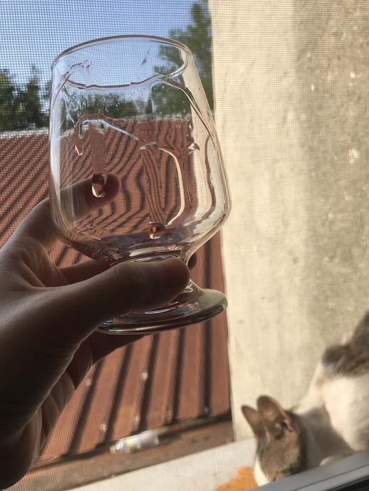 Yazın Serinleten Lezzeti: Ev Yapımı Çilekli Milkshake!