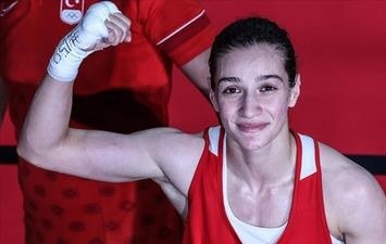 Ülkemize Şampiyonluğu Tattırmış Altın Kadınlar