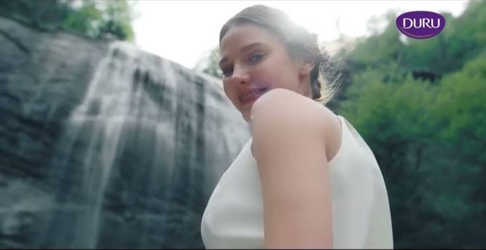 Yenilenen Duru Duş Jeli Ailesini Deniyorum! 🌸