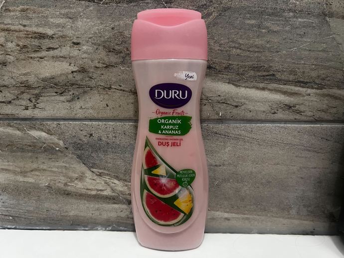 Duştan Hiç Çıkmak İstemeyeceksiniz: Duru Duş Jellerinin En Güzel Çeşitleri!