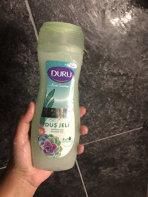 Ferahlatıcı Bir Duş Keyfinin Vazgeçilmezi: Duru Duş Jeli