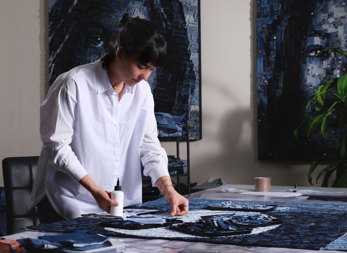 Atık Malzemeler ile Sanat mı Olur? Demeyin; Deniz Sağdıç ile Tanışın, Sürdürülebilir Sanat Serüvenine Katılın...