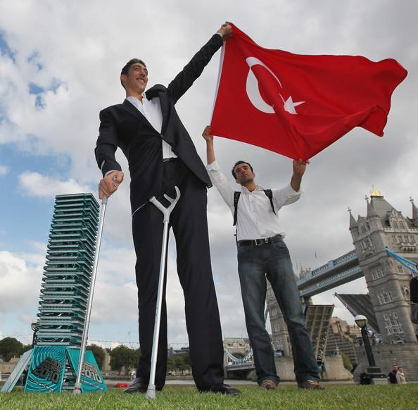 Dünyanın en uzun boylu erkeği Sultan Kösen