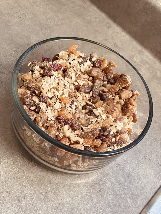 Evde Kendi Sağlıklı Tahıl Karışımınızı Yapmanız Mümkün: Granola Tarifi