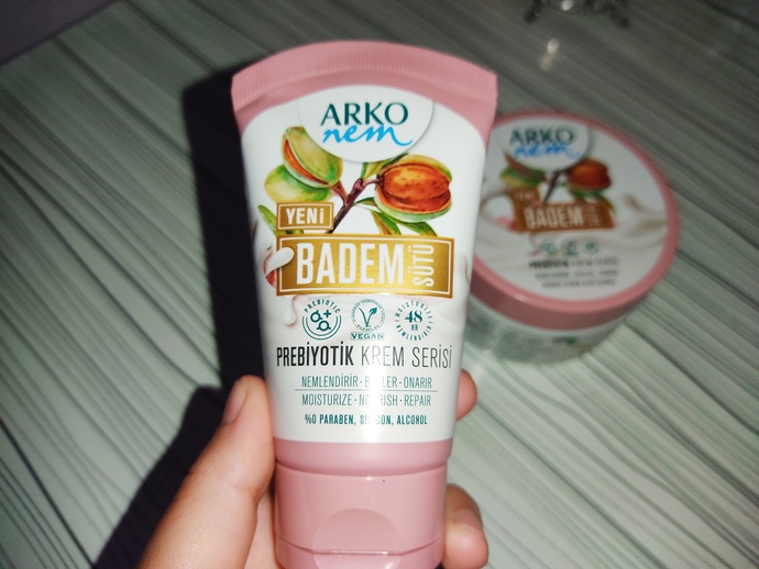 %0 Silikon, Paraben, Alkol!
