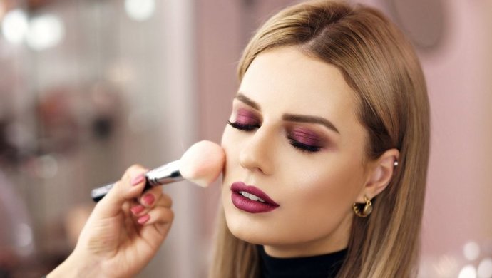 Porselen Cilt Makyaj Ne Zaman Yapılır? Porselen Makyajın Özellikleri