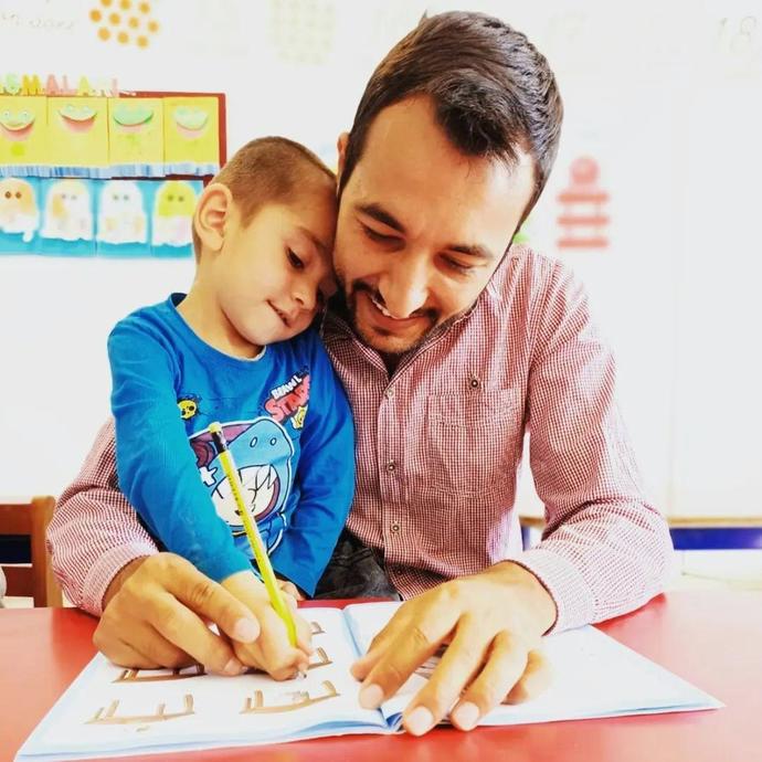 Yeni Nesil Onların Eseri: Öğretmenler Gününde 6 Köy Öğretmeni ve Güne Dair Mesajları KızlarSoruyorda!