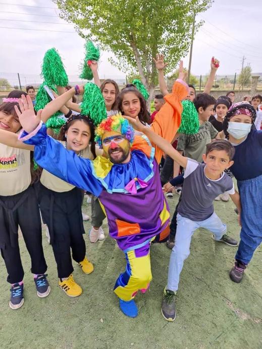 Yeni Nesil Onların Eseri: Öğretmenler Gününde 6 Köy Öğretmeni ve Güne Dair Mesajları KızlarSoruyorda!