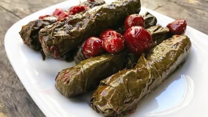 Osmanlı Saray Mutfağının Damak Çatlatan Yemekleri