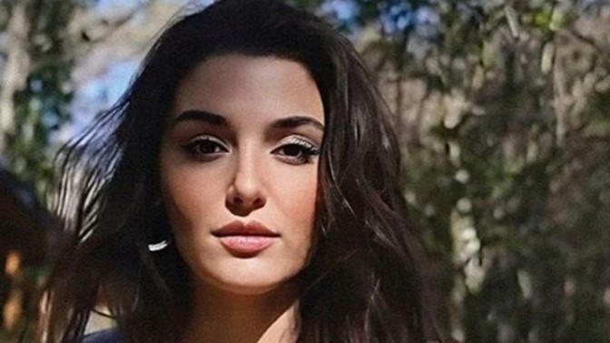 Bu Kadar Çok Güzel Bulunmasına Anlam Vermediğim 5 Ünlü Kadını Sayıyorum!