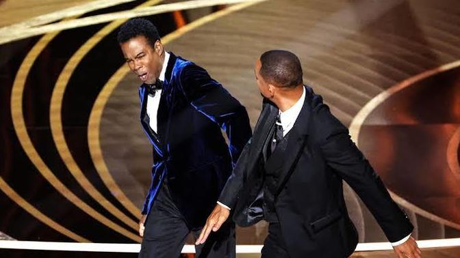 2022 Yılında En Çok Konuşulan Dünya Gündemine Oturan Magazin Olayları!