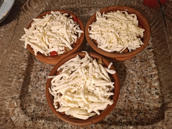 Pilavın Yanına Yakışacak Porsiyonluk Bir Yemek: Güveçte Patates Oturtma