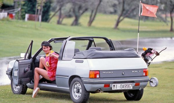 Otoban Faresi Peugeot 205
