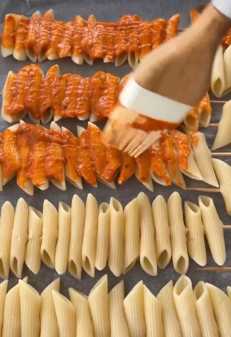 Pizzavari Bir Makarna Tarifi
