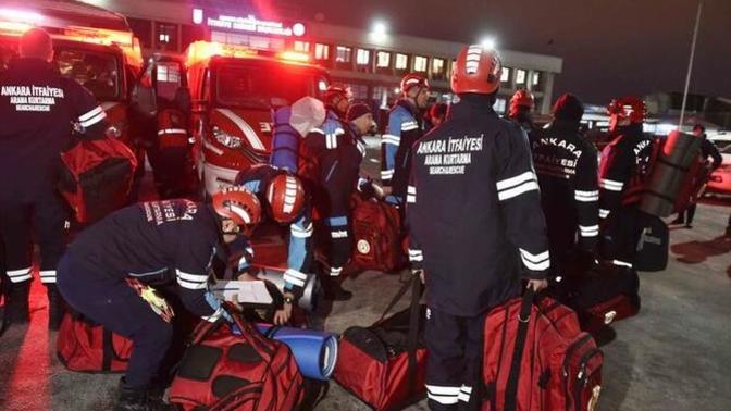 Ankara’dan Deprem Bölgesine Nasıl Yardım Gönderebilirsiniz? Detayları Paylaştık!