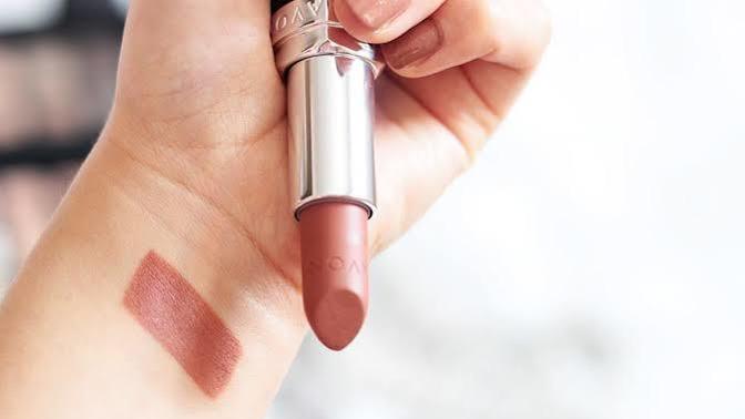 Avon Ultra Mat Ruj Marvellous Mocha İncelemesi, Yorumları, Avantajları ve Dezavantajları