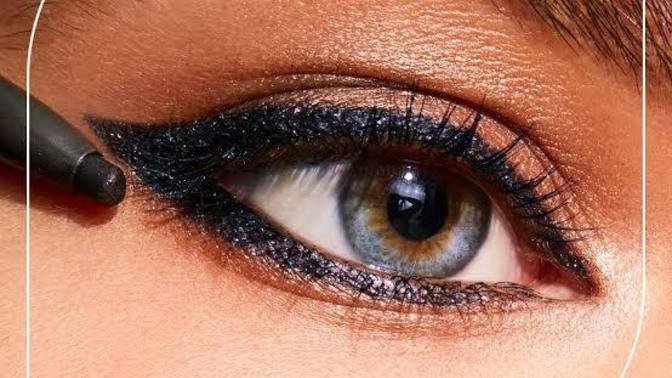 Avon Glimmerstick Asansörlü Göz Kalemi - Blackest Black İncelemesi, Yorumları, Avantajları ve Dezavantajları
