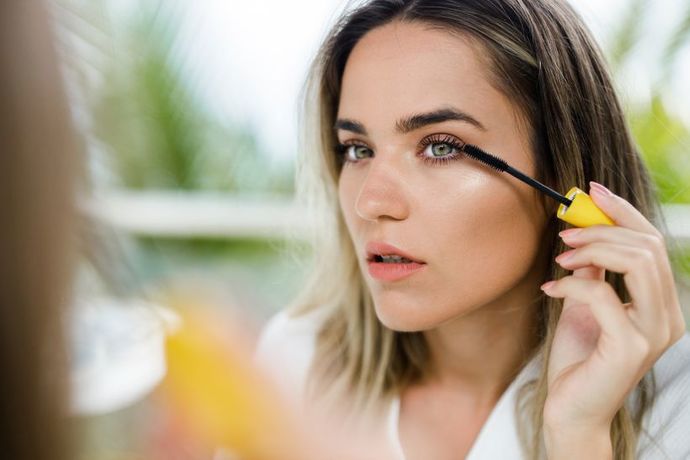 L’Oréal Paris Unlimited Mascara İncelemesi, Yorumları, Avantajları ve Dezavantajları