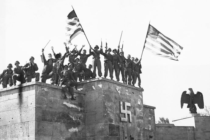 ABD ordusu Berlinde(1945).