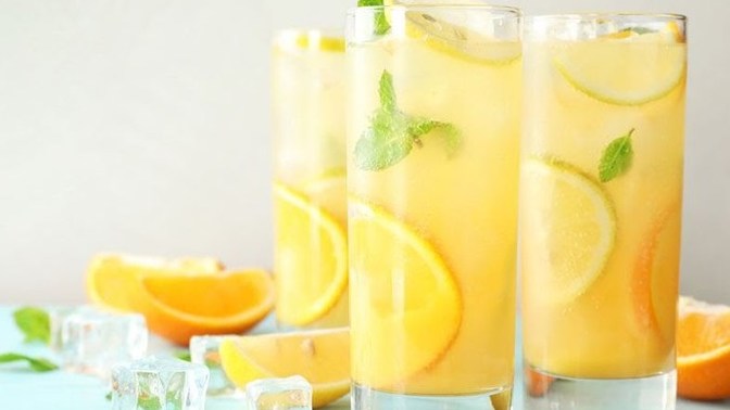 Buz Gibi Serin Portakallı ve Karpuzlu Limonata Tarifi