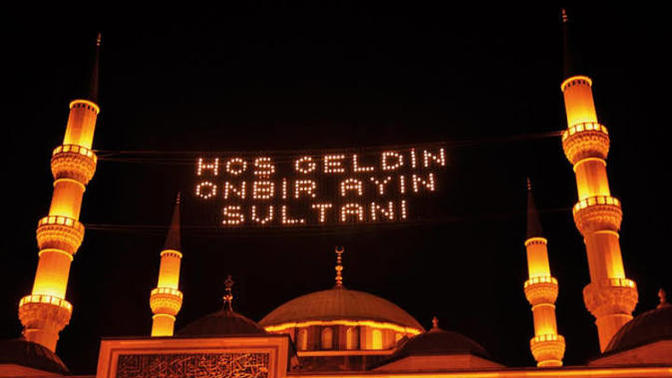 Bir Ramazan Geleneği; Mahya!