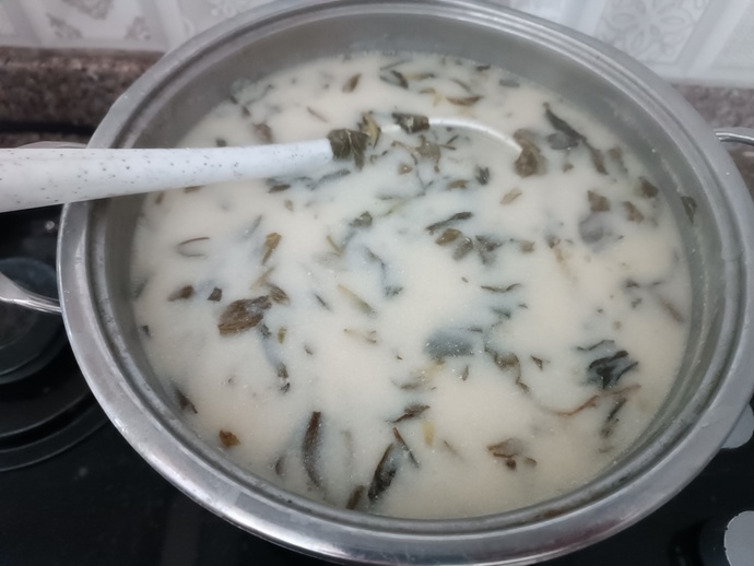 Ramazanda İçinizi Isıtacak Bir Çorba: Nohutlu Buğday Çorbası