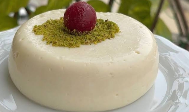 İftar Sonrası Çay Yanına Saray Muhallebisi de Olmasın mı!